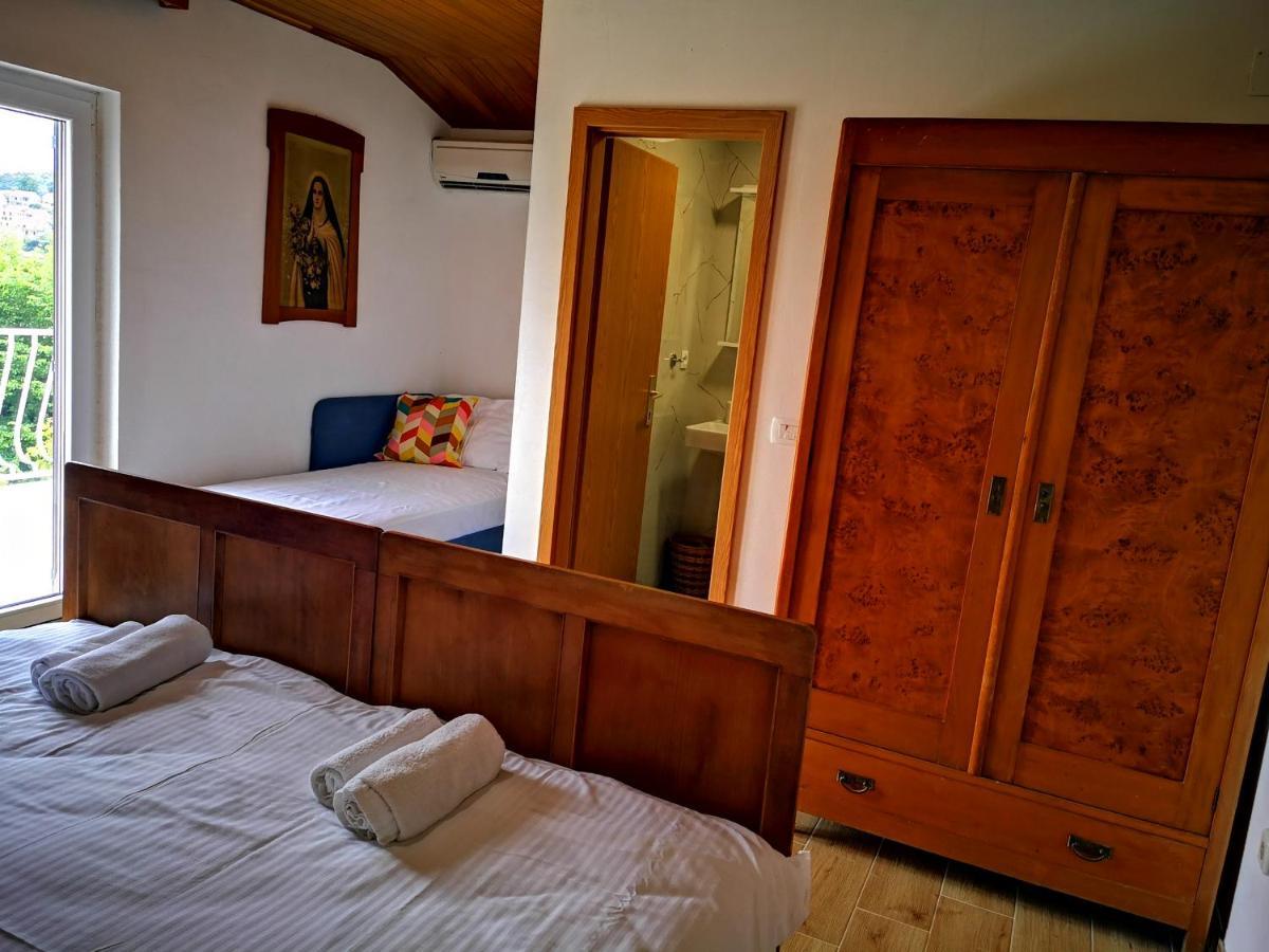 Marina Slano Apartment Bagian luar foto