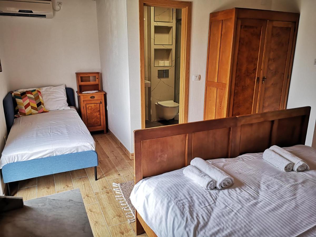 Marina Slano Apartment Bagian luar foto